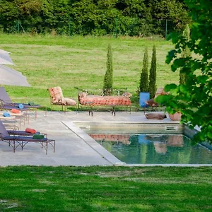 Bed and breakfast Bastide De Bellegarde, Aviñón